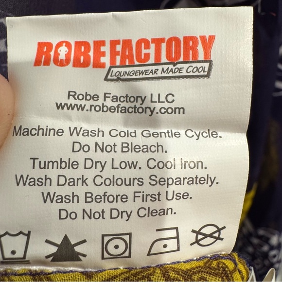 NWT Star Wars Sheer Chiffon Droid Women’s Robe R2-D2 C-3PO Sm/Med‎ Hard to find! - Picture 14 of 14